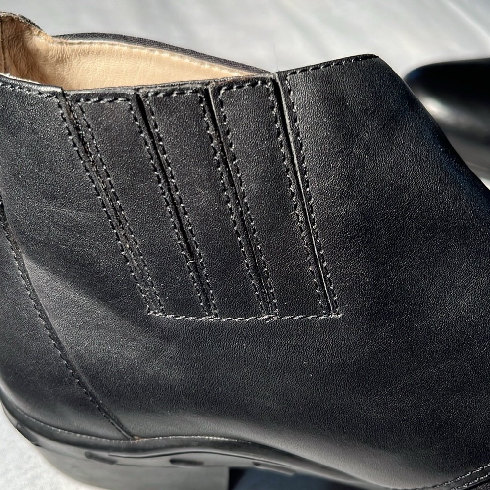 Really Beautiful Black Ariat Spats Style Ankle Boots - Size 9 - Picture 6 of 10